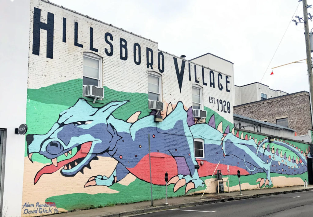The dragon mural in Hillsboro Tennessee